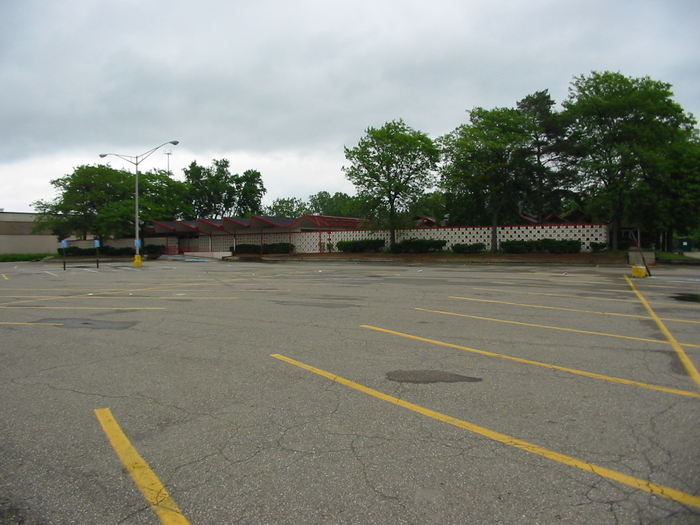 Fairlanes - 2002 Photo (newer photo)